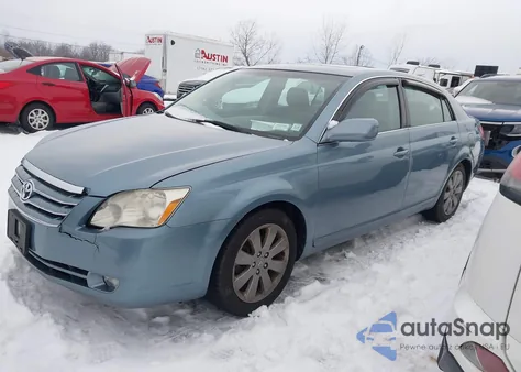 2007 Toyota Avalon Touring z USA, uszkodzony, nr VIN 4T1BK36B07U219293
